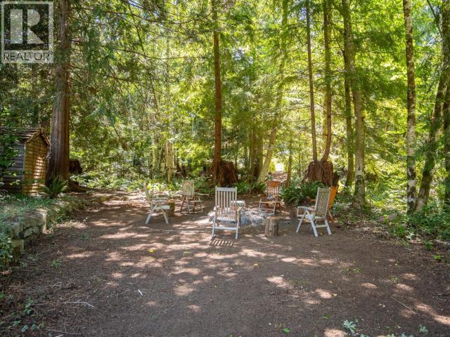 9350 Malaspina Rd, Powell River, BC - Outdoor