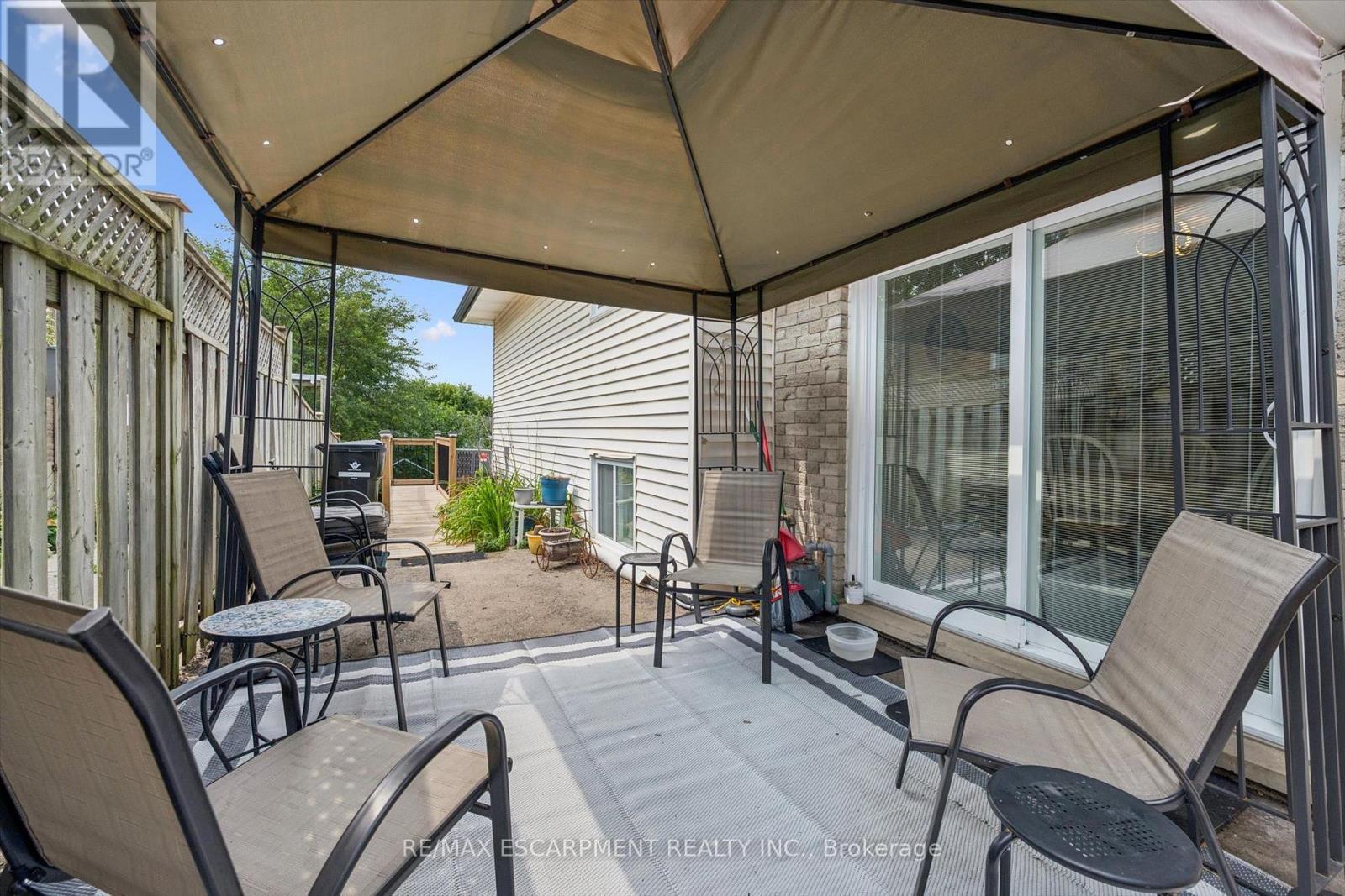 847 Doon Village Road, Kitchener, ON - Outdoor With Deck Patio Veranda With Exterior