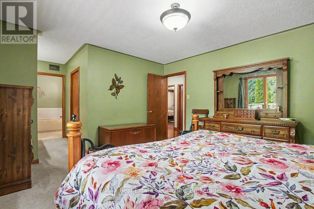 283 German School Road, Brant (Paris), ON - Indoor Photo Showing Bedroom