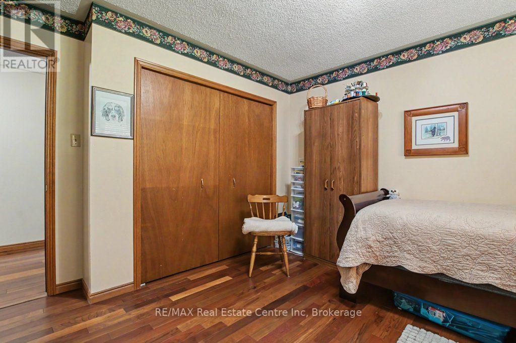 283 German School Road, Brant (Paris), ON - Indoor Photo Showing Bedroom