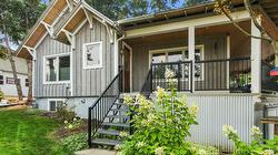 1710 11 Avenue Salmon Arm, BC V1E 2T4