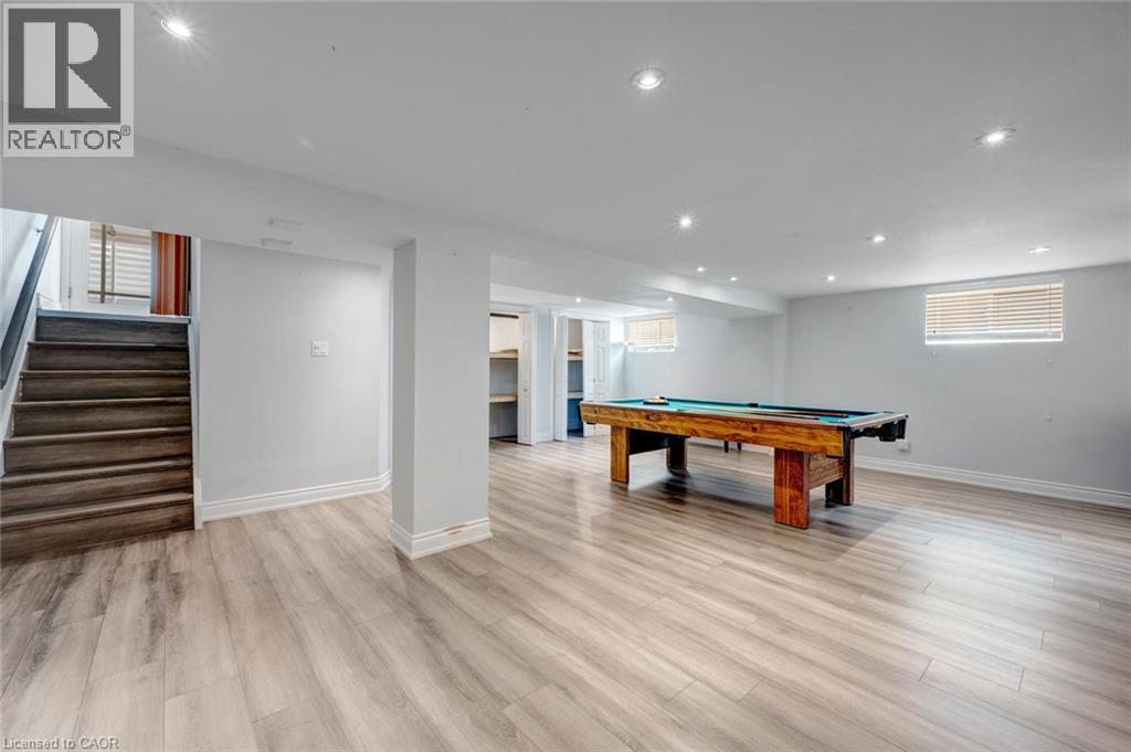 5372 Spruce Avenue, Burlington, ON - Indoor Photo Showing Other Room
