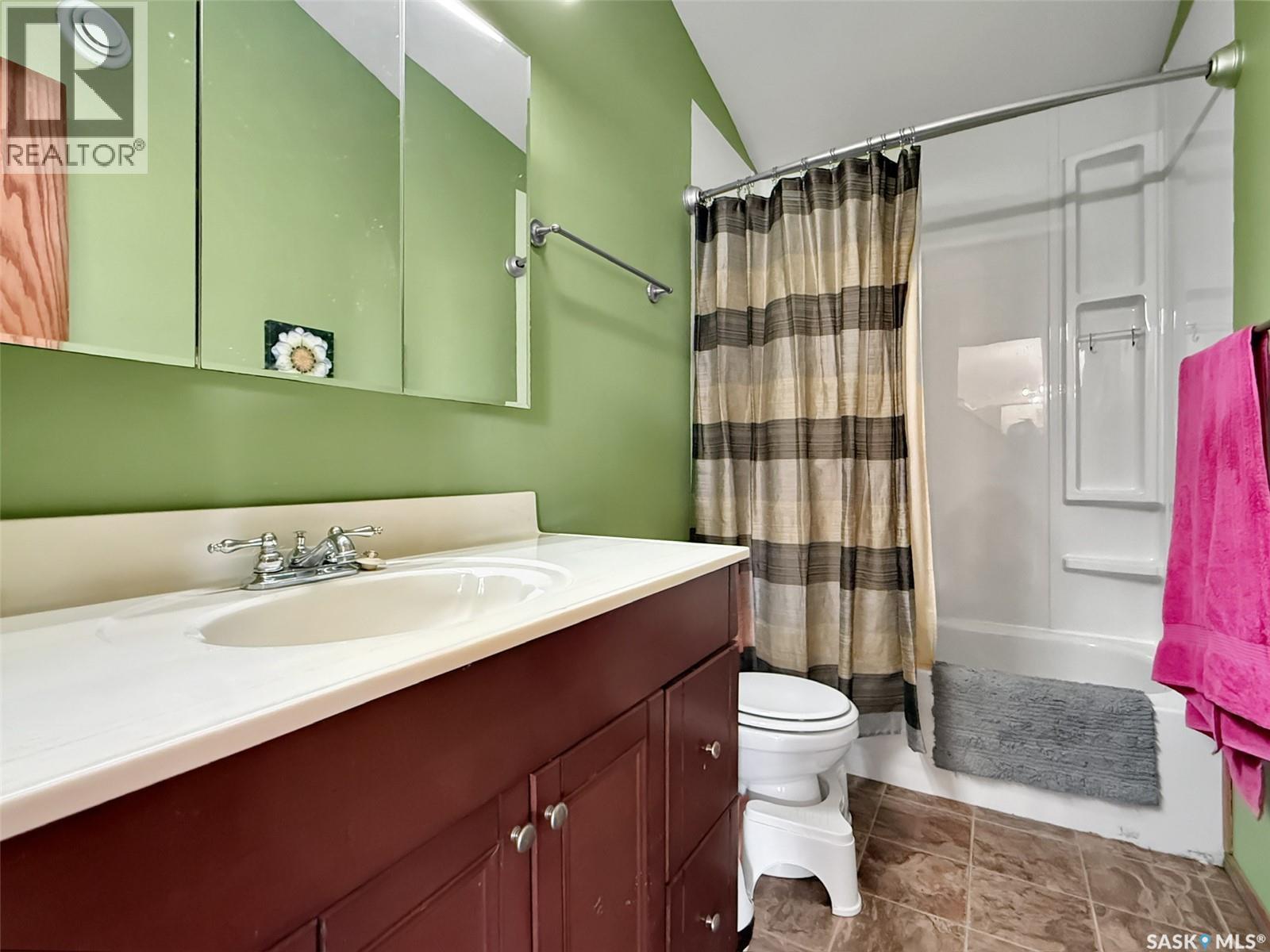 Chant Acreage, Swift Current Rm No. 137, SK - Indoor Photo Showing Bathroom