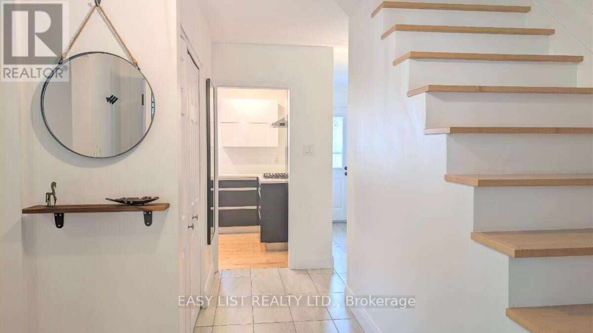 1895 Savoy Place, Ottawa, ON - Indoor Photo Showing Other Room