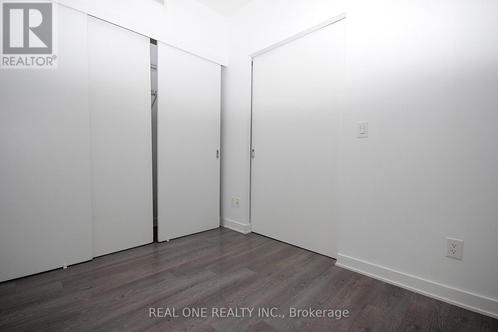 3505 - 110 Charles Street E, Toronto, ON - Indoor Photo Showing Other Room