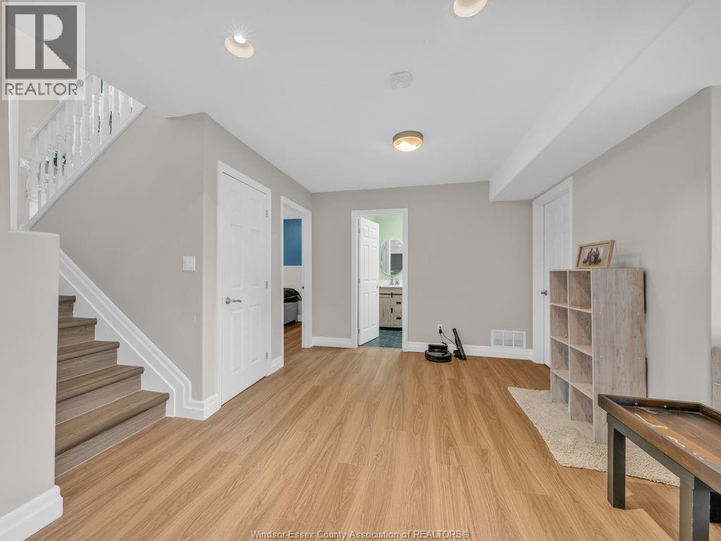 2115 Everts, Windsor, ON - Indoor Photo Showing Other Room