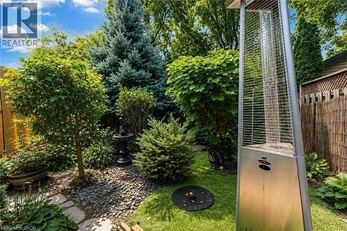 218 Macaulay Street E, Hamilton, ON - Outdoor