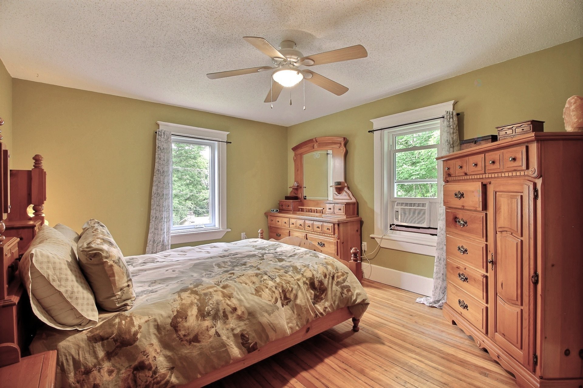 Chambre à coucher principale - 94 Rue Galipeau, Thurso, QC - Indoor Photo Showing Bedroom