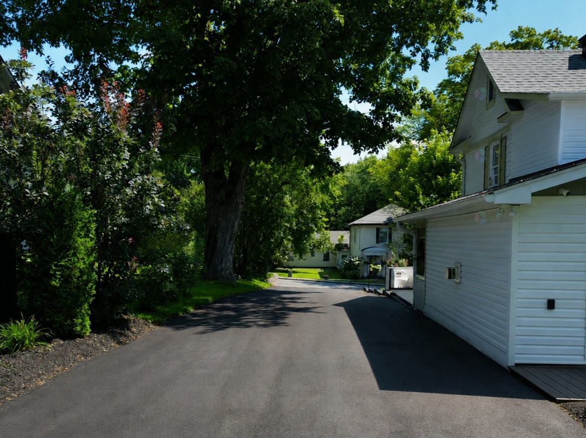 Stationnement - 94 Rue Galipeau, Thurso, QC - Outdoor