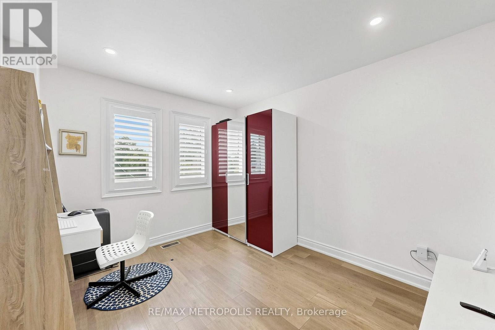 30A Cedar Drive, Toronto, ON - Indoor Photo Showing Other Room