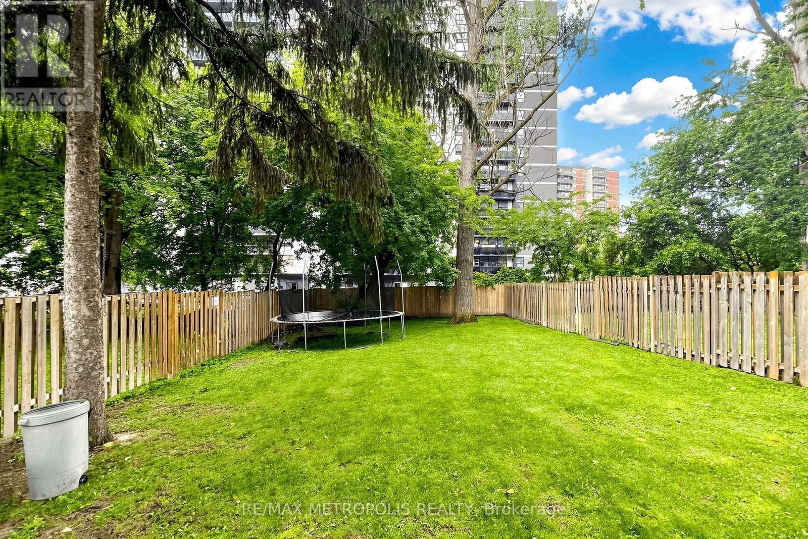 30A Cedar Drive, Toronto, ON - Outdoor With Backyard