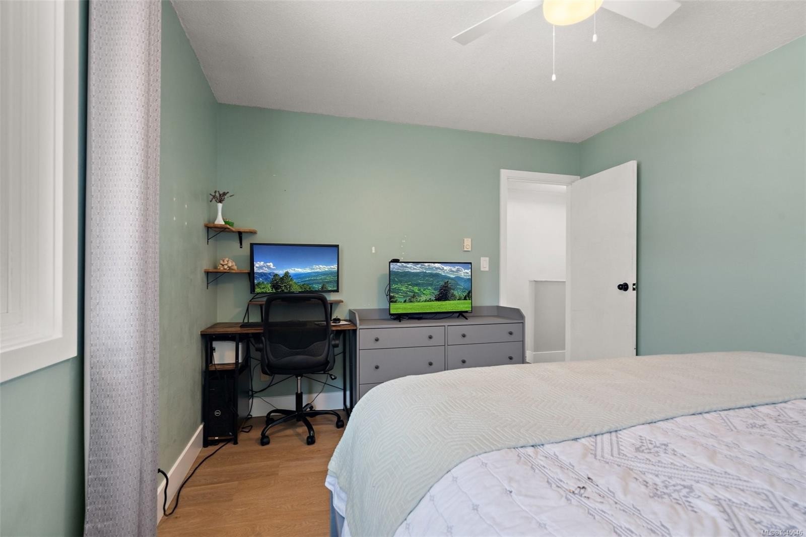 #7-10046 Fifth St, Sidney, BC