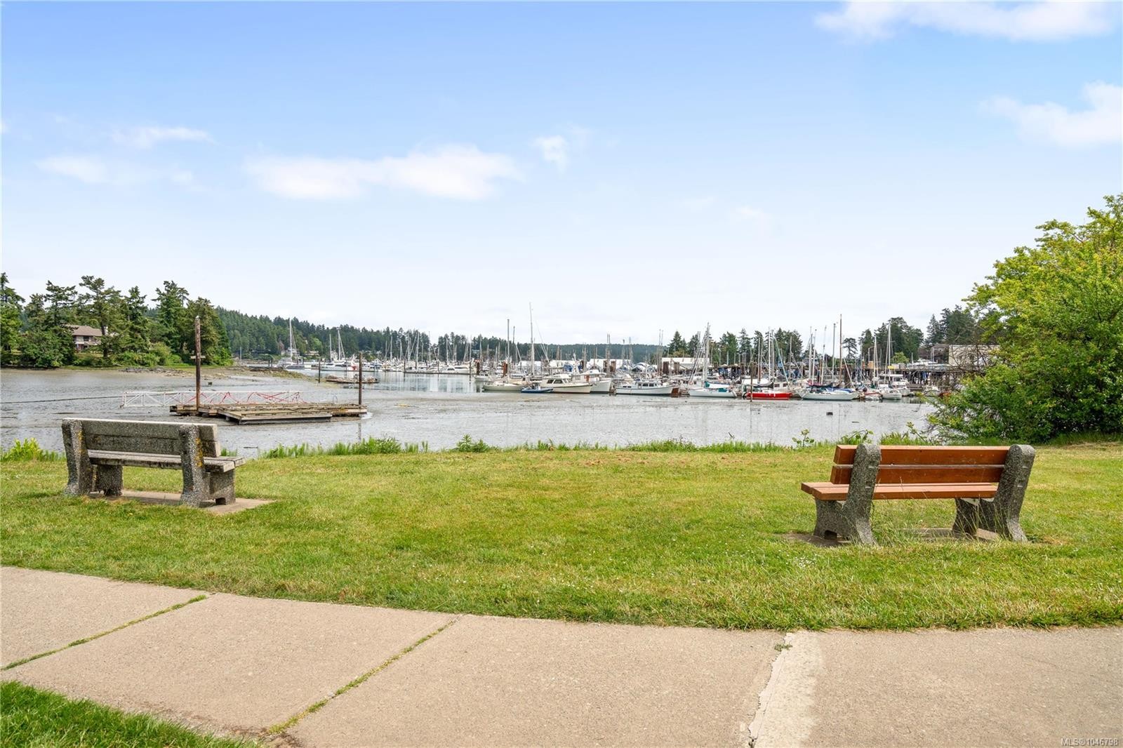 #101-10431 Resthaven Dr, Sidney, BC - Outdoor With View