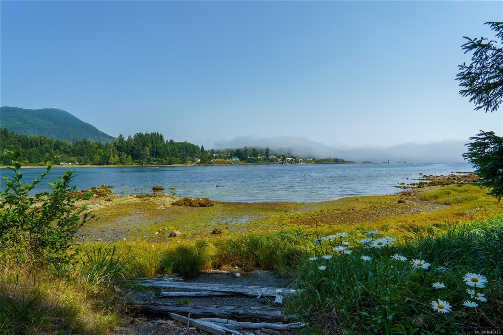 1191 Eber Rd, Ucluelet, BC