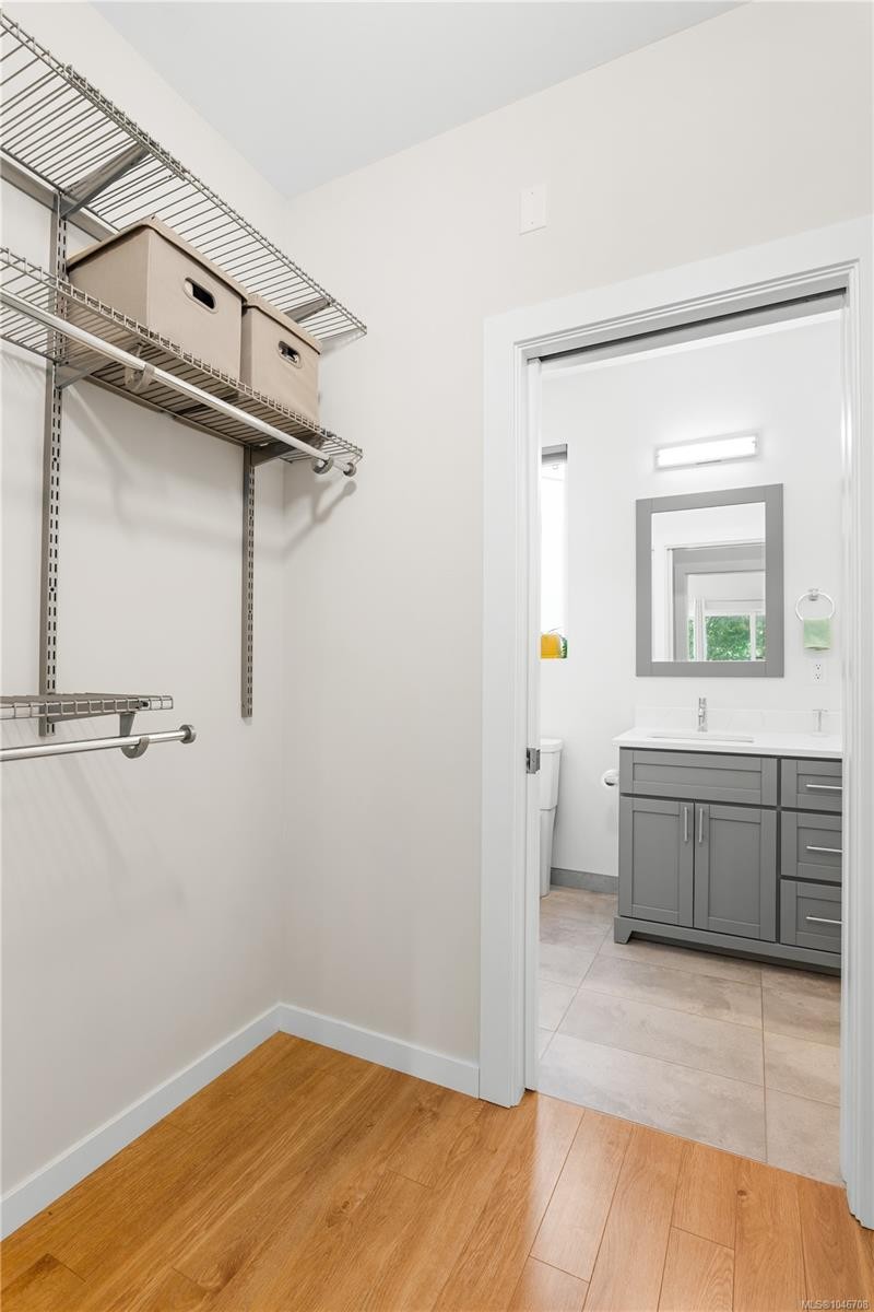 1704 Coronation Ave, Victoria, BC - Indoor With Storage