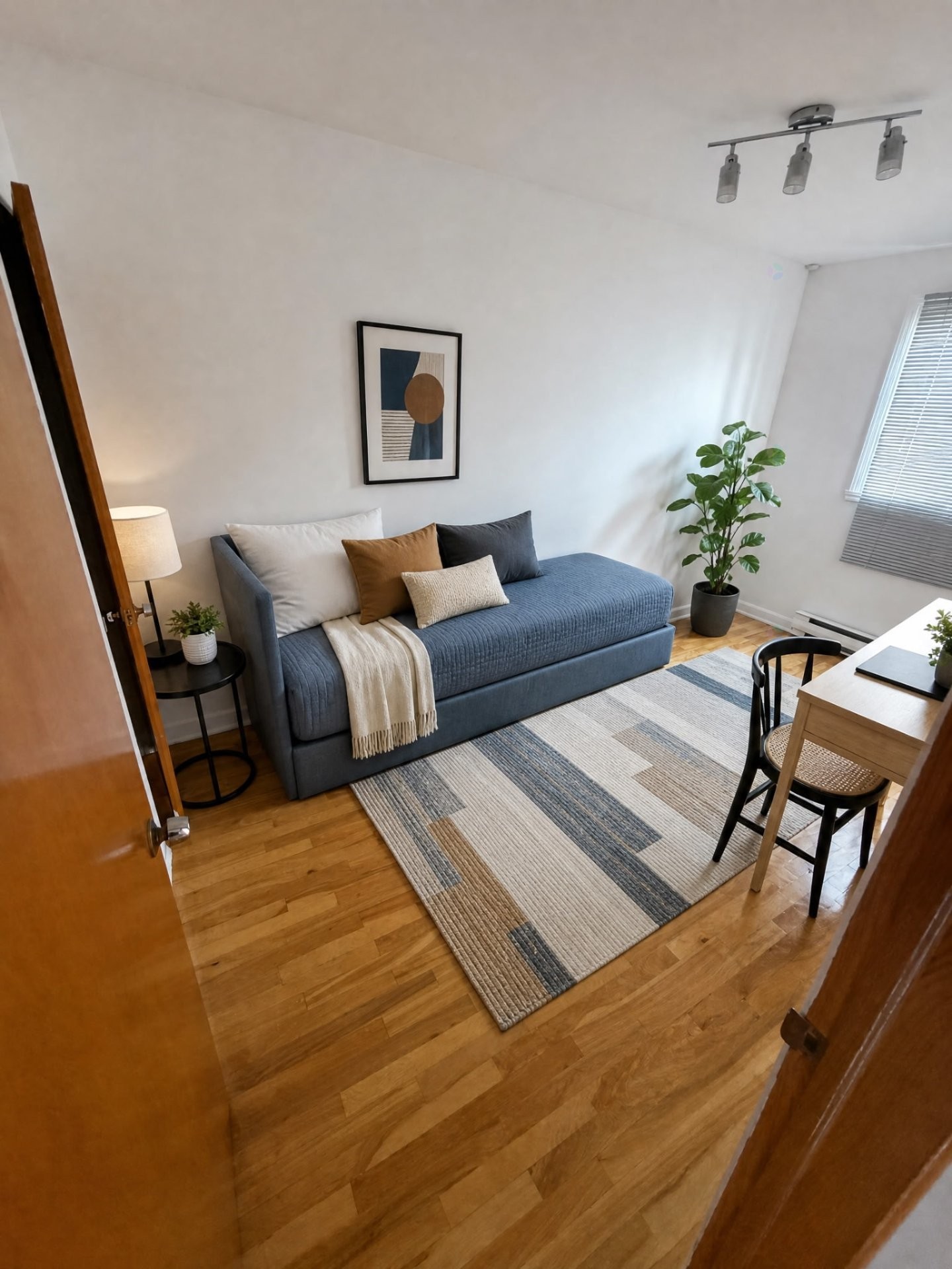 Bedroom - 8277 25E Avenue, Montréal (Villeray/Saint-Michel/Parc-Extension), QC - Indoor Photo Showing Living Room