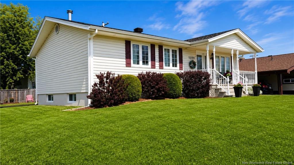 1190 Rockland Dr, Bathurst, NB