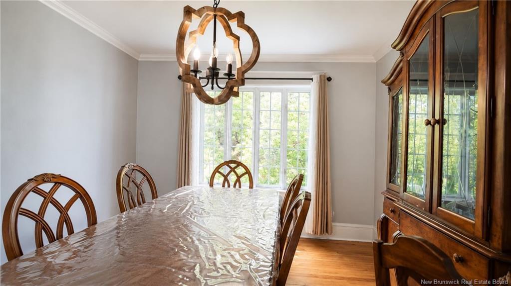 650 West Dr, Bathurst, NB