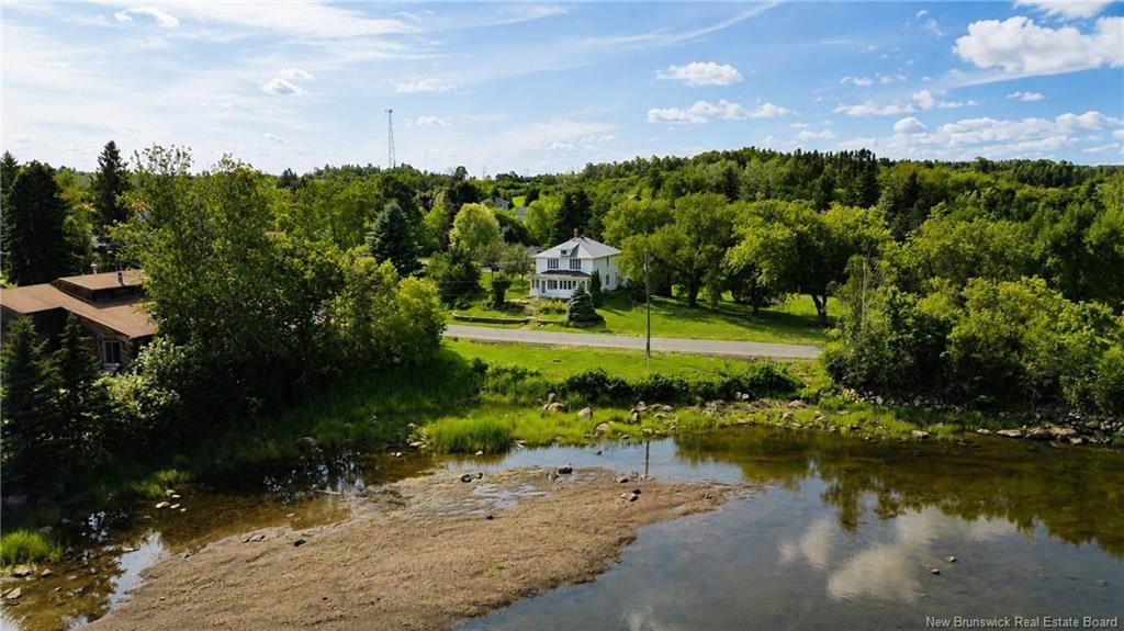 650 West Dr, Bathurst, NB