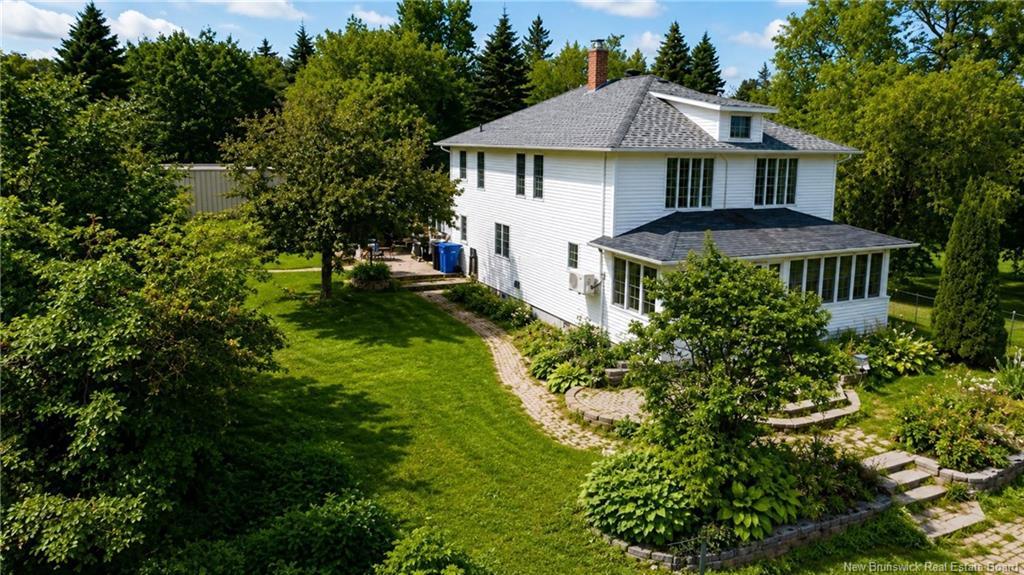 650 West Dr, Bathurst, NB