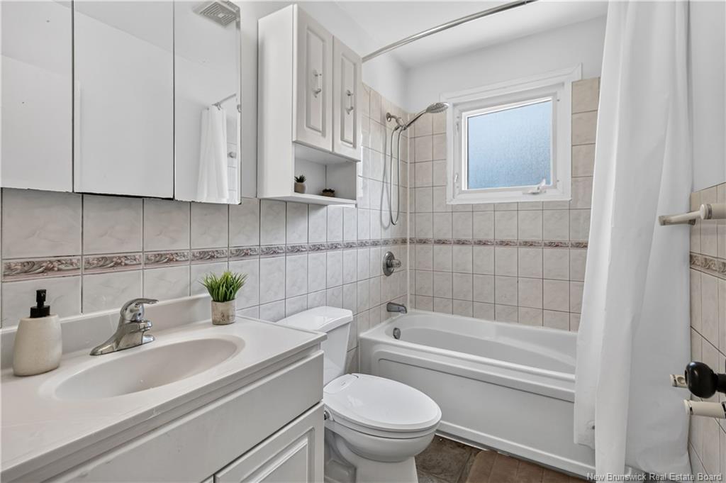 139 Ayer Ave, Moncton, NB