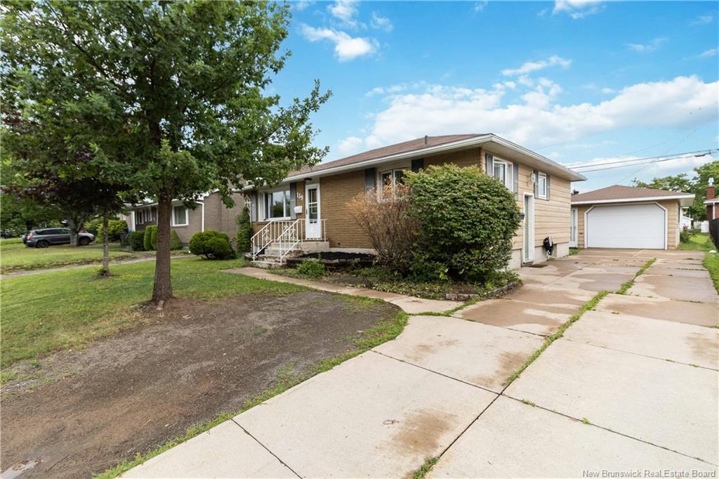 139 Ayer Ave, Moncton, NB