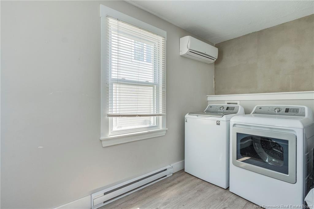 6 Lynch St, Moncton, NB - Indoor Photo Showing Laundry Room