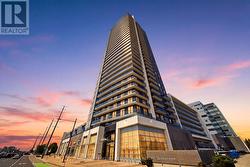 1705 - 3600 HIGHWAY 7 Vaughan, ON L4L 0G7