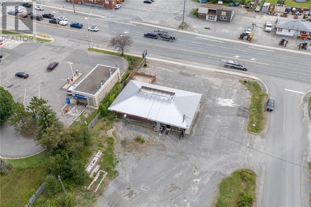 1642 Main, Val Caron, ON