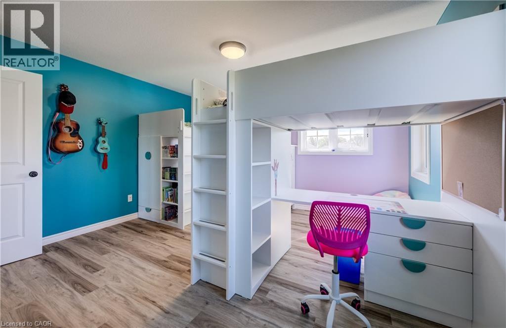 117 Sarah Road, Mount Forest, ON - Indoor Photo Showing Bedroom