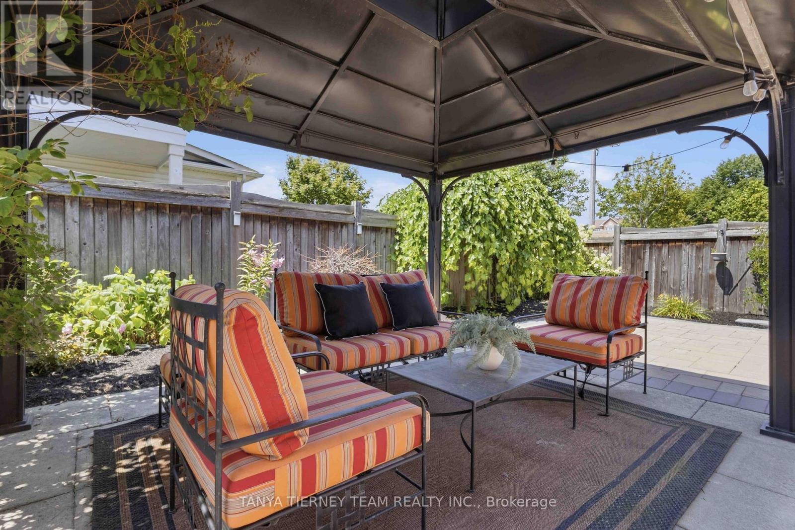 96 Robideau Place, Whitby, ON - Outdoor With Deck Patio Veranda