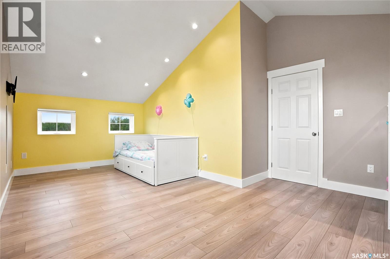 311 Ravine Road, Big Shell, SK - Indoor