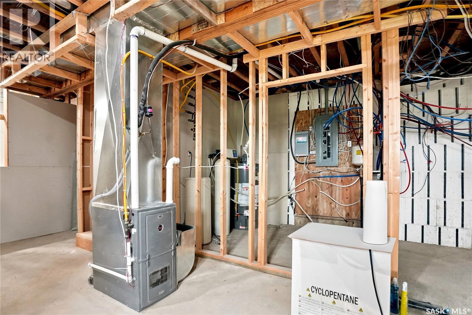 311 Ravine Road, Big Shell, SK - Indoor Photo Showing Basement