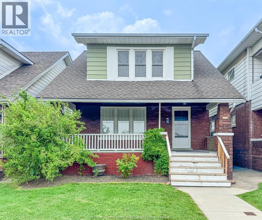 1111 Elsmere, Windsor, ON - Outdoor