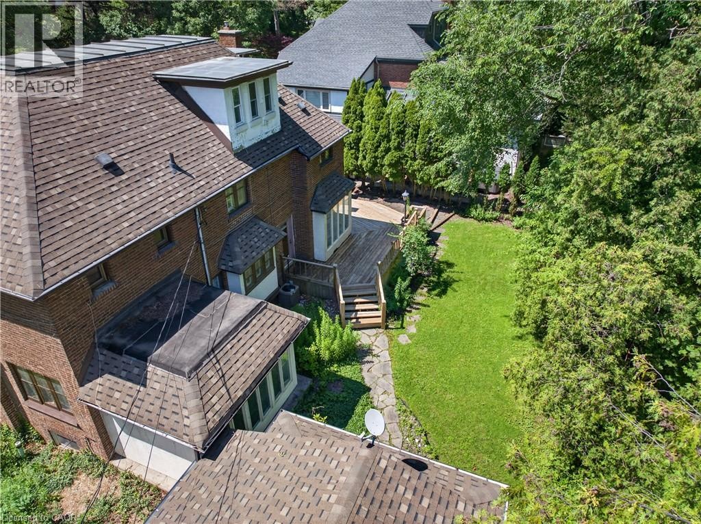 4 Forsyth Avenue N, Hamilton, ON - Outdoor With Deck Patio Veranda