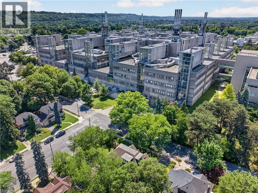 4 Forsyth Avenue N, Hamilton, ON - Outdoor With View