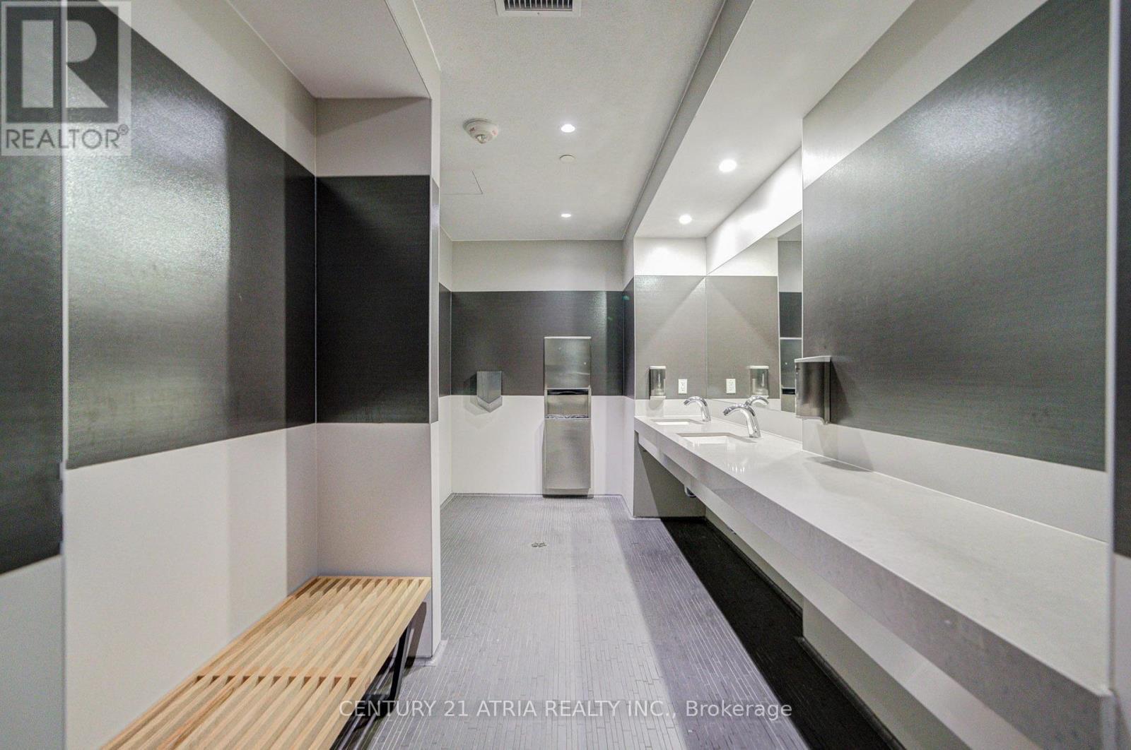 2919 - 275 Village Green Square, Toronto, ON - Indoor