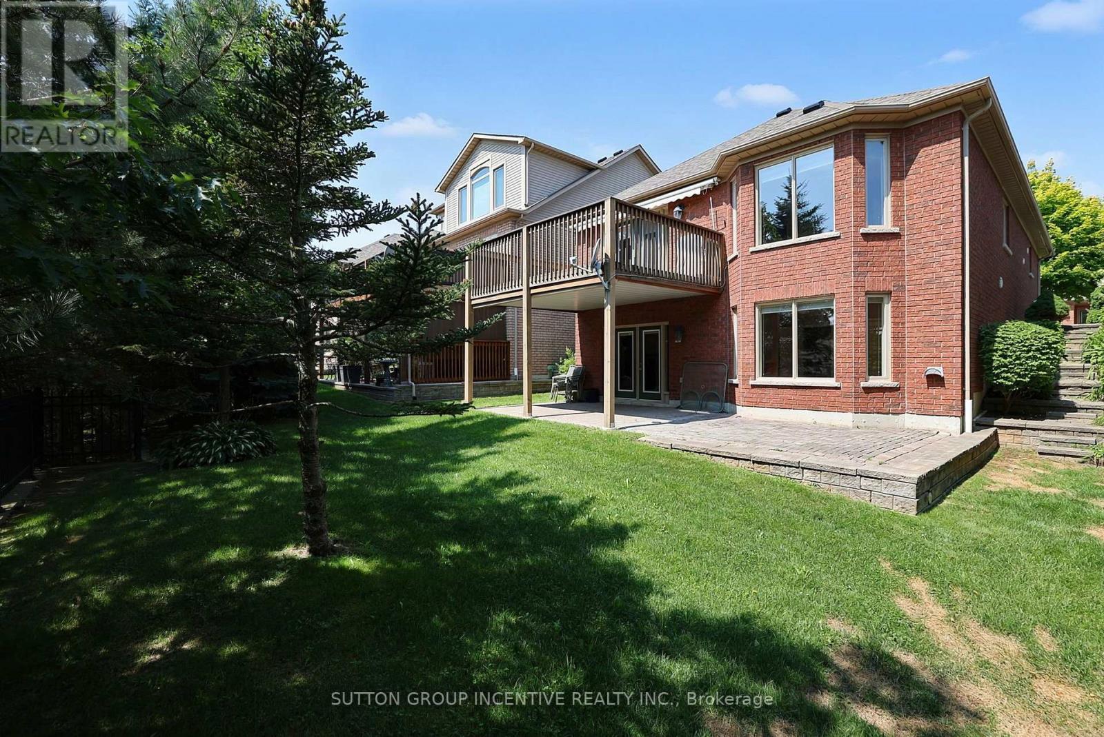 13 Renaissance Point, New Tecumseth, ON - Outdoor