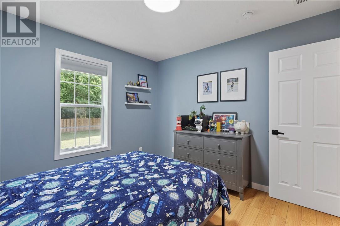 124 Yocom Drive, Espanola, ON - Indoor Photo Showing Bedroom