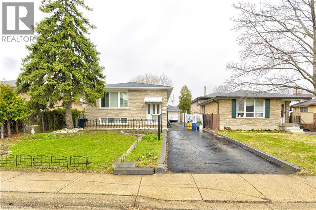 78 Markson Crescent, Hamilton, ON - Outdoor