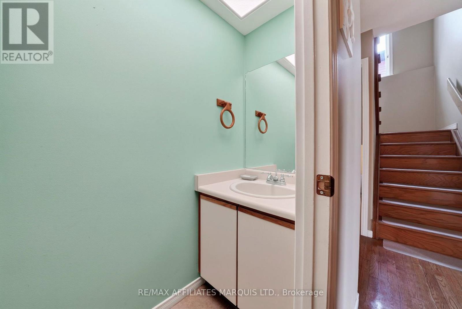 672 Champlain Drive, Cornwall, ON - Indoor Photo Showing Bathroom