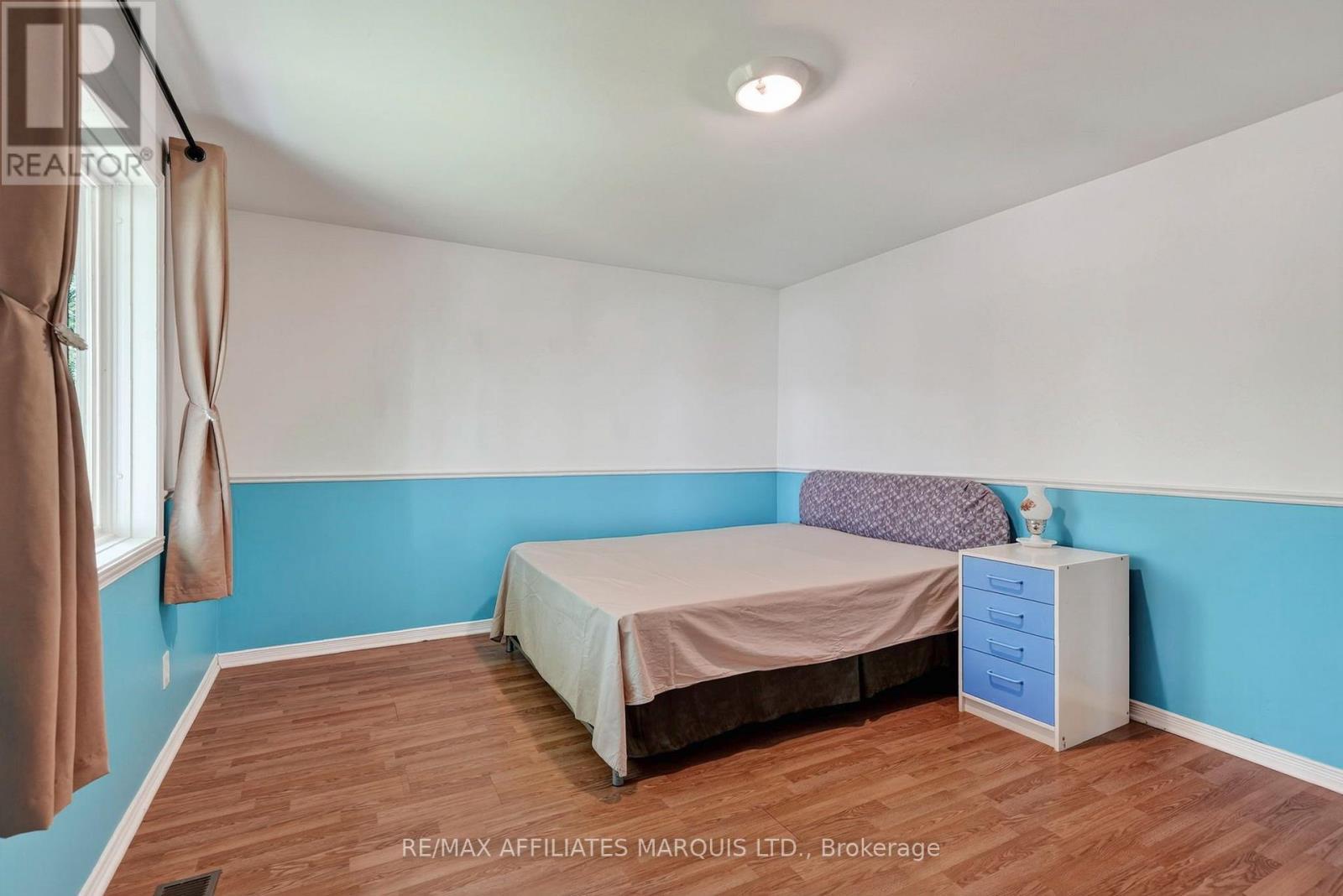 672 Champlain Drive, Cornwall, ON - Indoor Photo Showing Bedroom