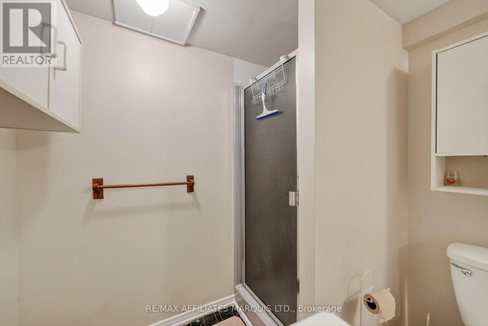 672 Champlain Drive, Cornwall, ON - Indoor Photo Showing Bathroom