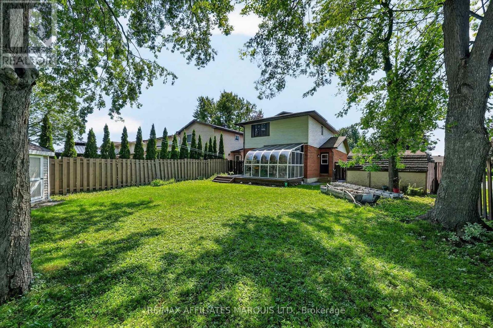 672 Champlain Drive, Cornwall, ON - Outdoor