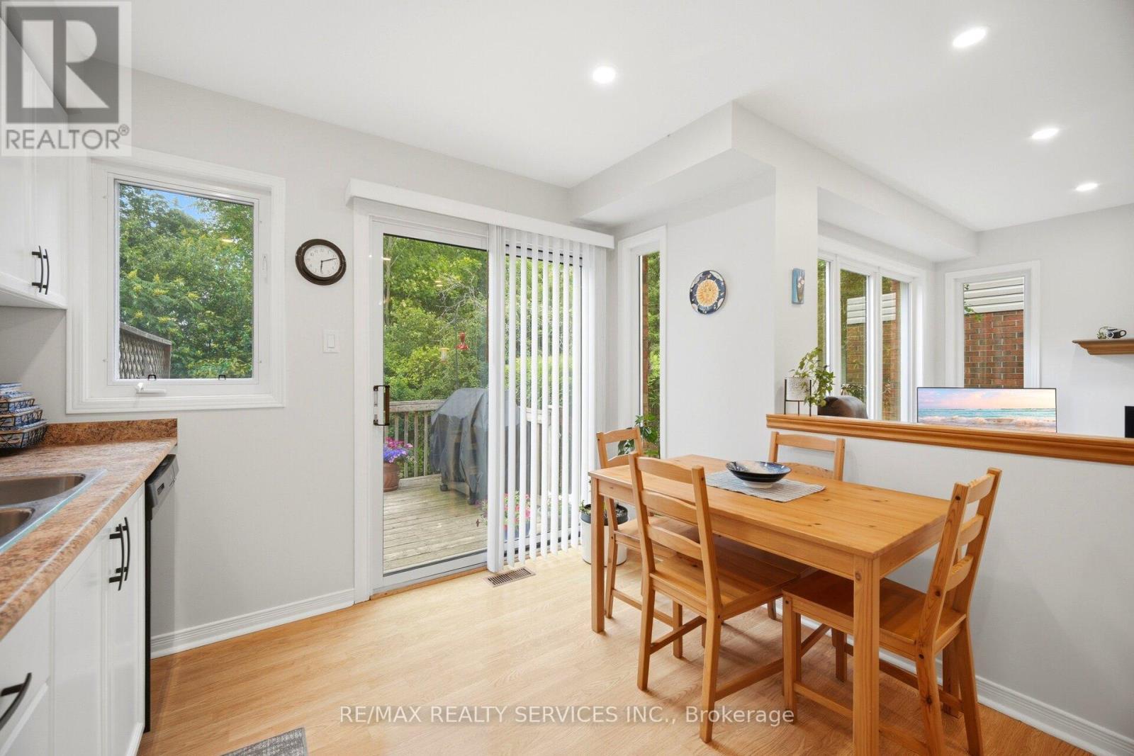 38 Furrows End, Brampton, ON - Indoor