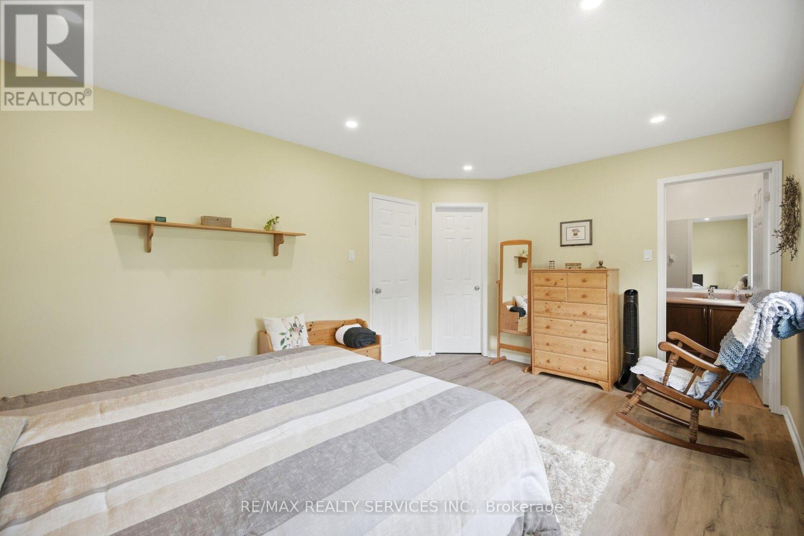 38 Furrows End, Brampton, ON - Indoor Photo Showing Bedroom