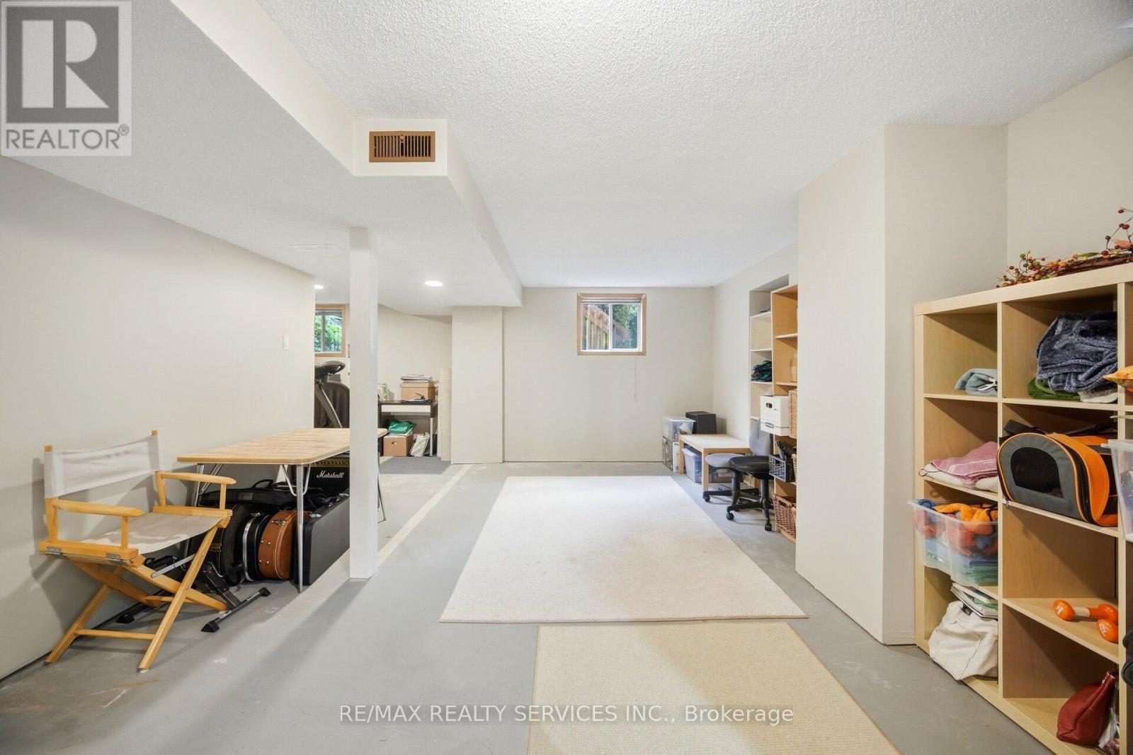 38 Furrows End, Brampton, ON - Indoor