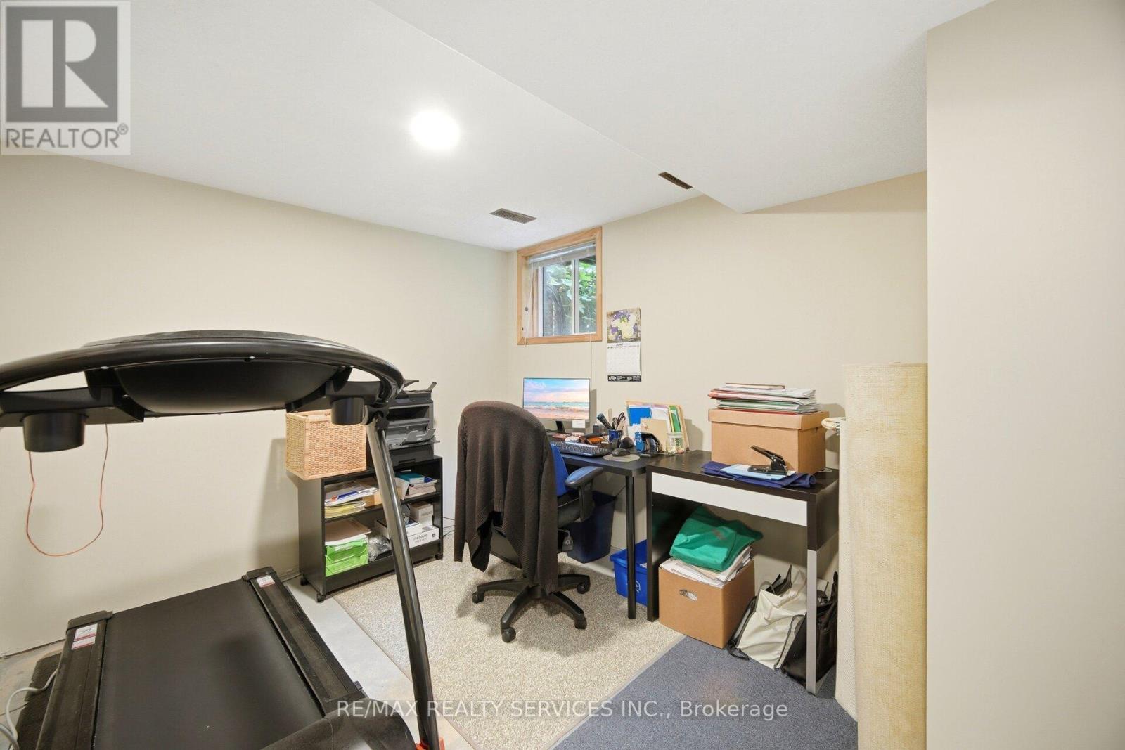 38 Furrows End, Brampton, ON - Indoor