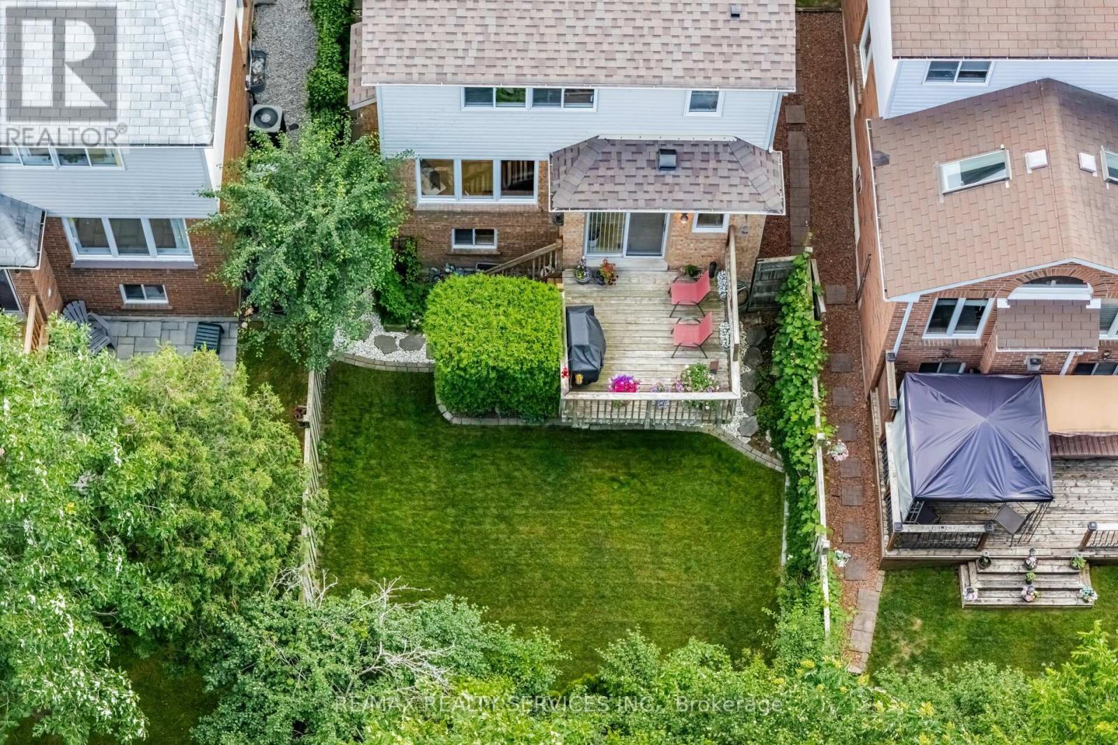 38 Furrows End, Brampton, ON - Outdoor With Deck Patio Veranda