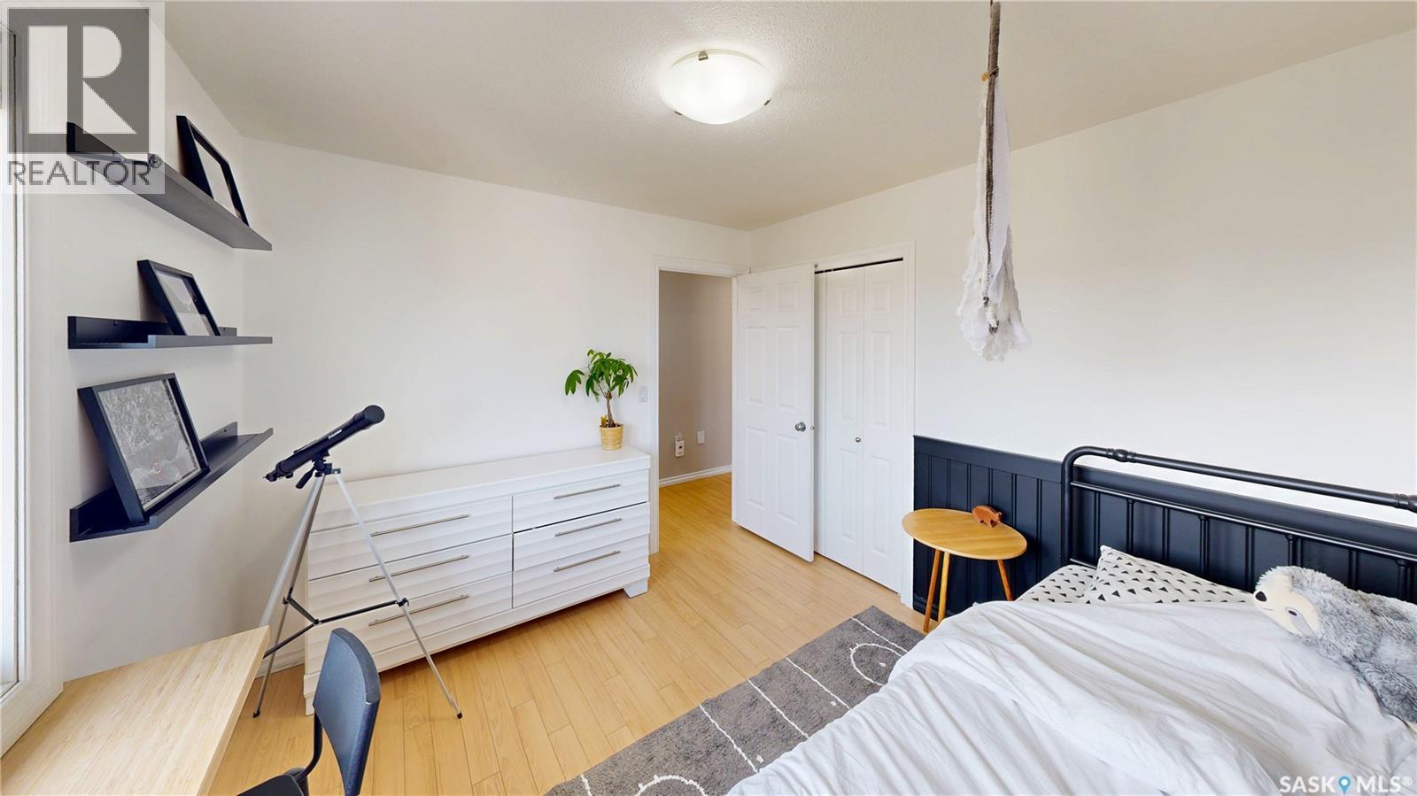 2806 Sunninghill Crescent, Regina, SK - Indoor Photo Showing Bedroom